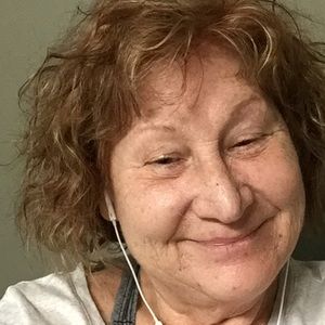 Meet your Posher, Tina